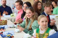 Семейная встреча прошла в библиотеке