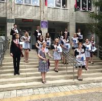 В брюховецких школах вручают аттестаты