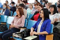 С профессиональным праздником кадровиков поздравили в администрации района