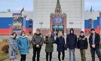 Для детей медиков организовали экскурсию в исторический парк