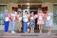 В честь Дня работника торговли лучшие представители отрасли отмечены благодарностями