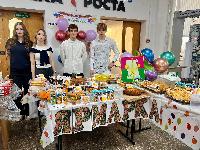 В школе 3 прошла благотворительная ярмарка