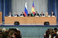 Губернатор Кубани провел встречу с активом жителей Брюховецкого района