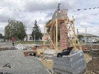 В Чепигинской продолжается благоустройство сквера имени Захария Чепеги