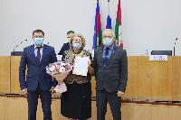 Елену Сурмач проводили на заслуженный отдых